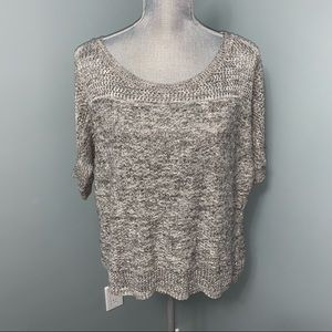 FOREVER 21 women’s size small knit grey sweater short sleeve round neck